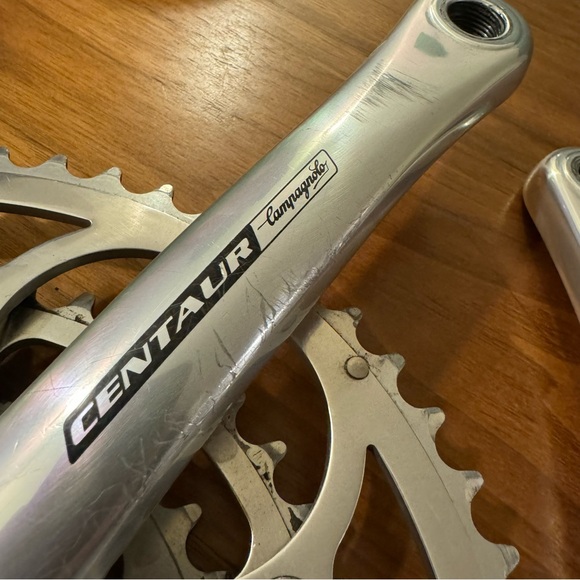 Campagnolo Centaur 10 Speed Triple Crankset - Picture 4 of 9